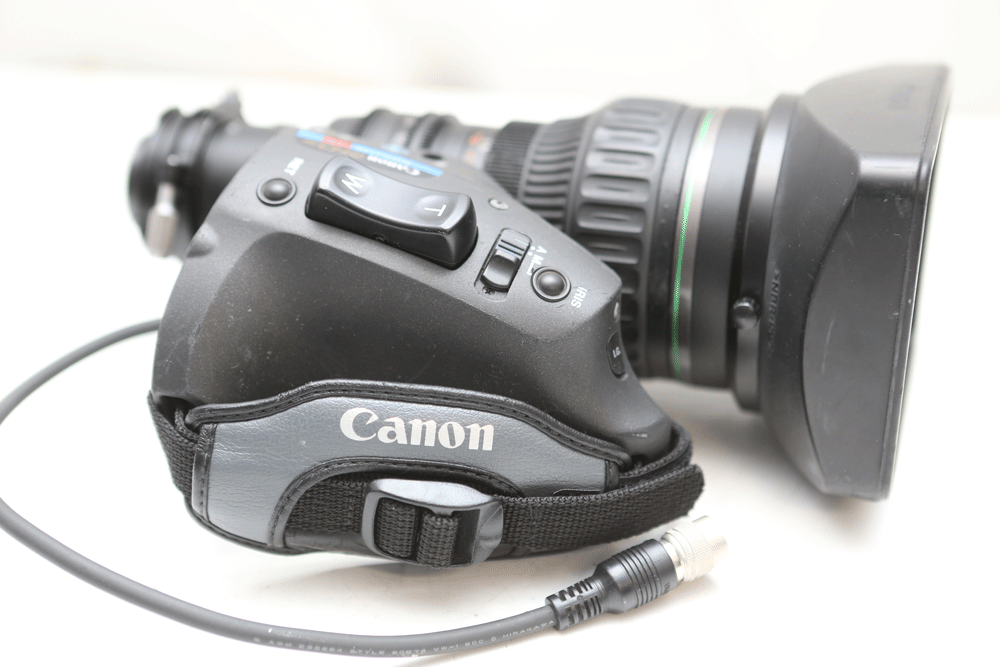 Canon HJ17eX7.6B IASE eHDxs 2/3” full Servo focus/zoom Lens with Canon HJ17eX7.6B IASE eHDxs 2/3” full Servo focus/zoom Lens with